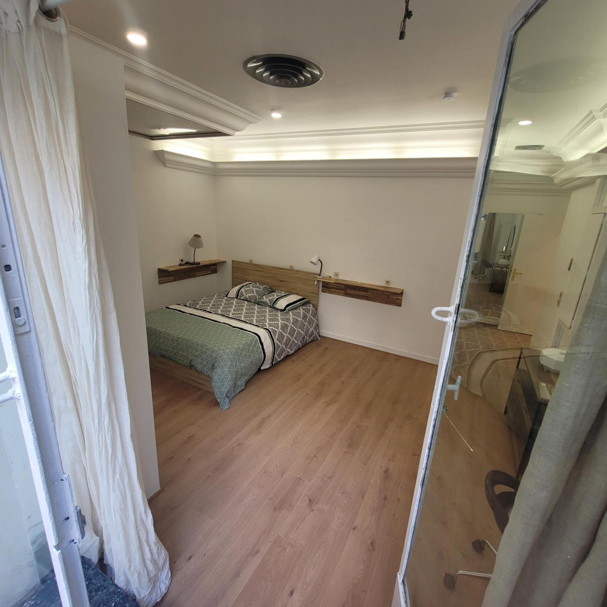 Bel Appartement Champs Elysees Avec 2 Chambres Parigi Esterno foto